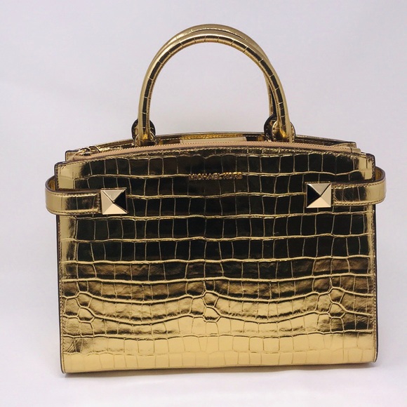 Michael Kors Handbags - Michael Kors Bag (host pick 🎉🎊)